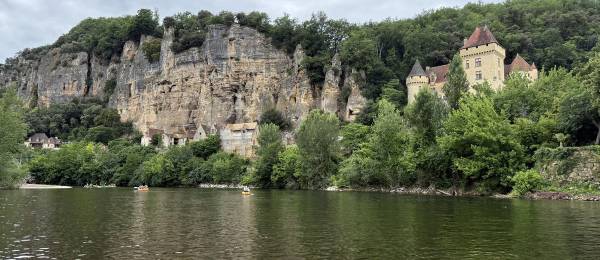 Bordeaux, Day 4: Morning Market in Sarlat, Kayaks and Castles Along the Dordogne River